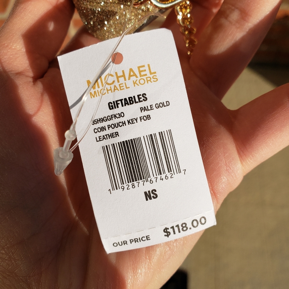 🌺NWT Michael Kors coin pouch key fob pale gold MK - Picture 5 of 5